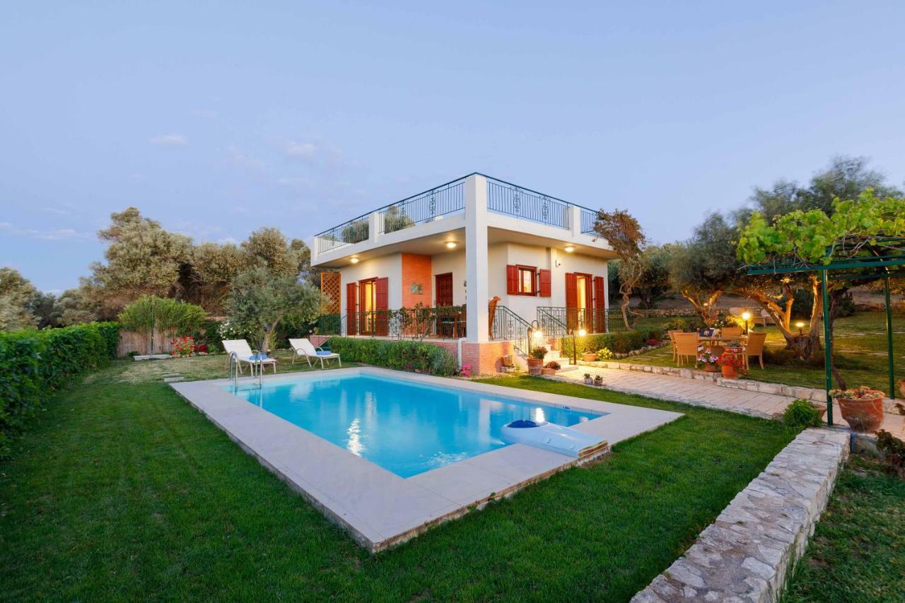 Lily'S Cottage Platanes  Bagian luar foto